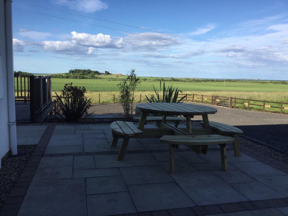 Eat And Sleep Lindisfarne Hostel Fenwick  ภายนอก รูปภาพ